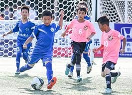 巴塞罗那与皇家贝蒂斯的西甲对决：谁将笑到最后？